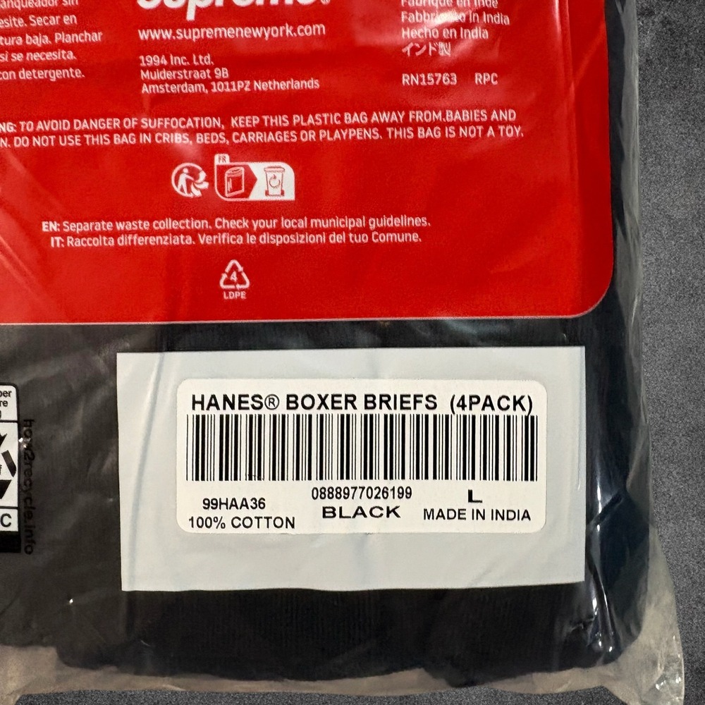 Supreme Hanes Boxer Briefs Black Mens 4 Pack Size Large L 36-38 NWT Streetwear - Picture 4 of 4